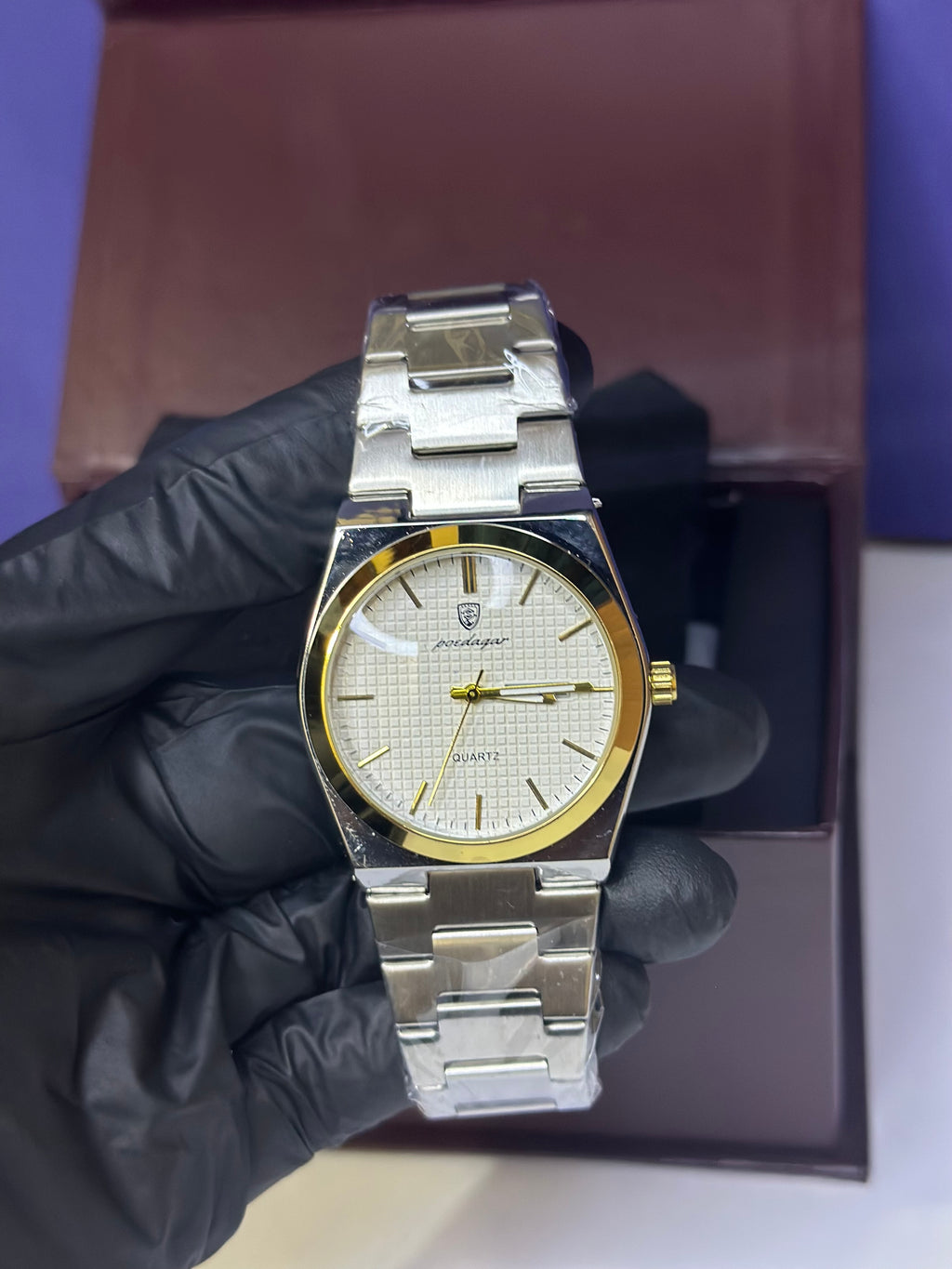 Poedagar Luxury Stainless Steel Quartz Watch for Men – Classic Dial, Heavy Bracelet