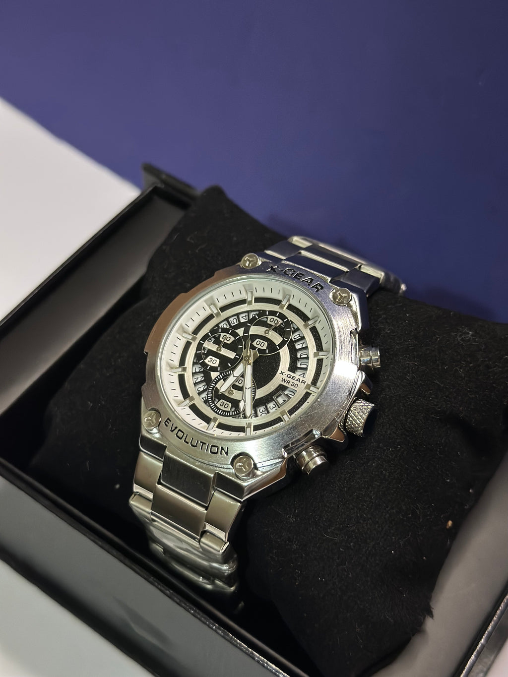 X-Gear Evolution Stainless Steel Chronograph-Style Men’s Watch – Silver Heavyweight Premium Design