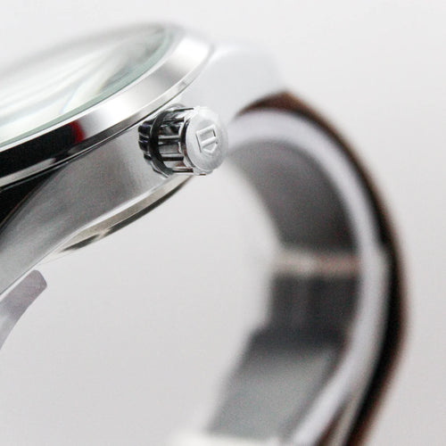 Classic Elegance: TAG Heuer Carrera on Brown Leather